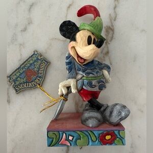 Disney Enesco Jim Shore Mickey Mouse
"Sew Brave”
ST44016553